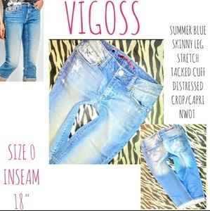 Vigoss Jeans Size 0 Skinny Leg Crop Distressed New